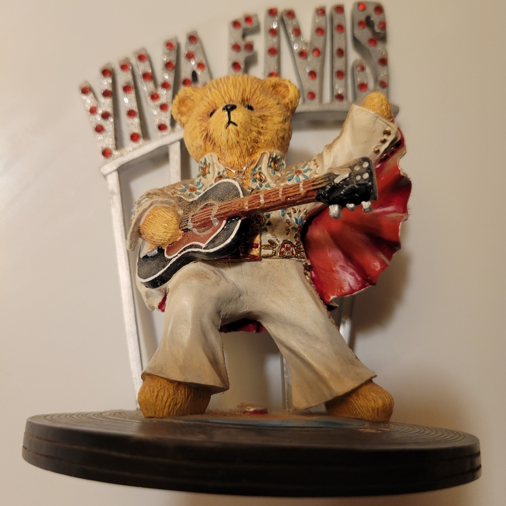 Viva Elvis figurine
